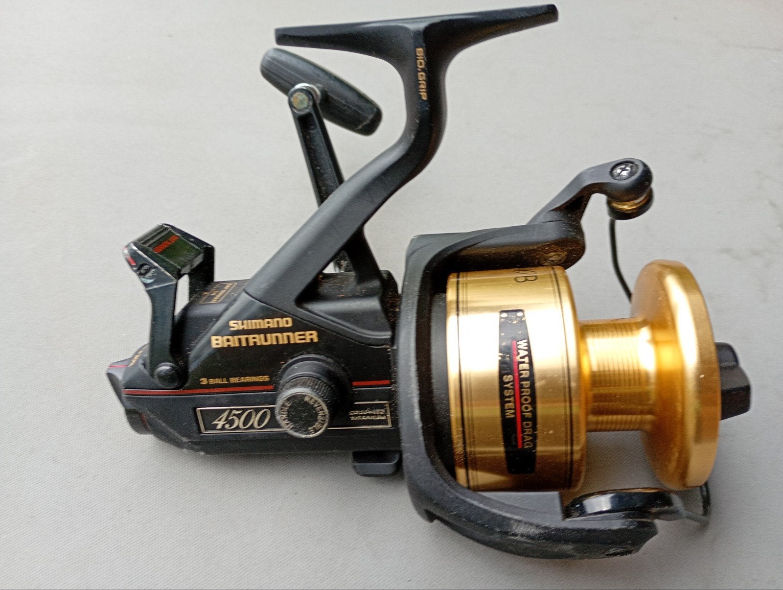 Shimano baitrunner 4500B, Enlèvement