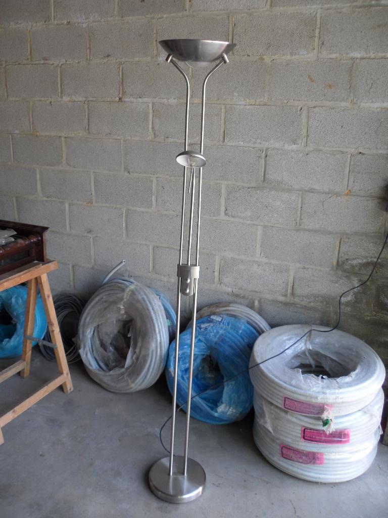 lampadaire lampe de salon avec liseuse, Enlèvement, Utilisé