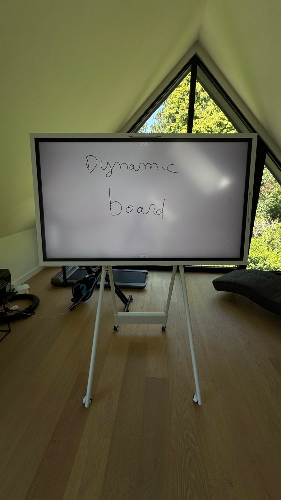 Samsung Flip 55” interactief touchscreen + mobiele standaard, Computers en Software, Monitoren, Ophalen, Zo goed als nieuw