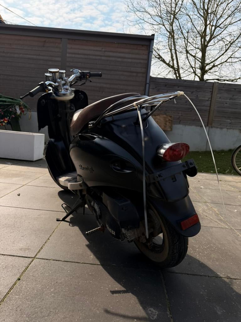 Cross scooter, Enlèvement, Utilisé