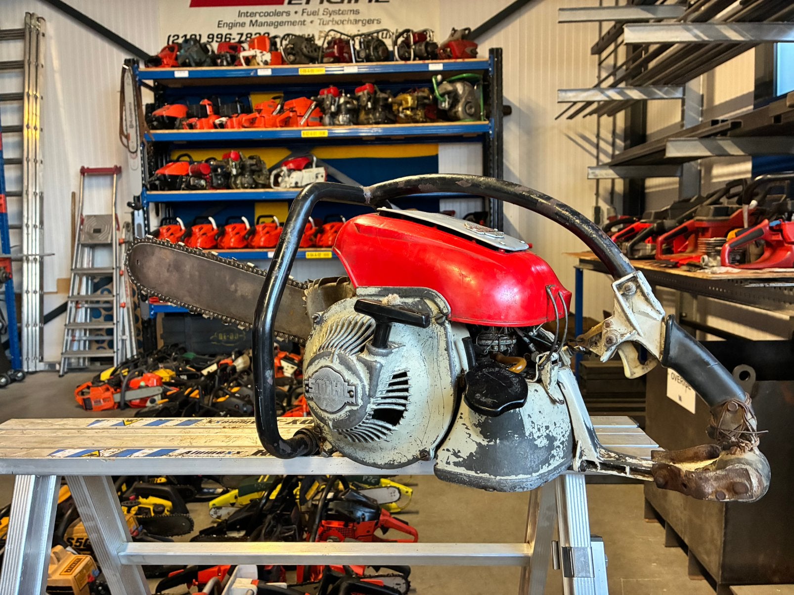 Stihl Contra AV oldtimer kettingzaag, Enlèvement, Utilisé