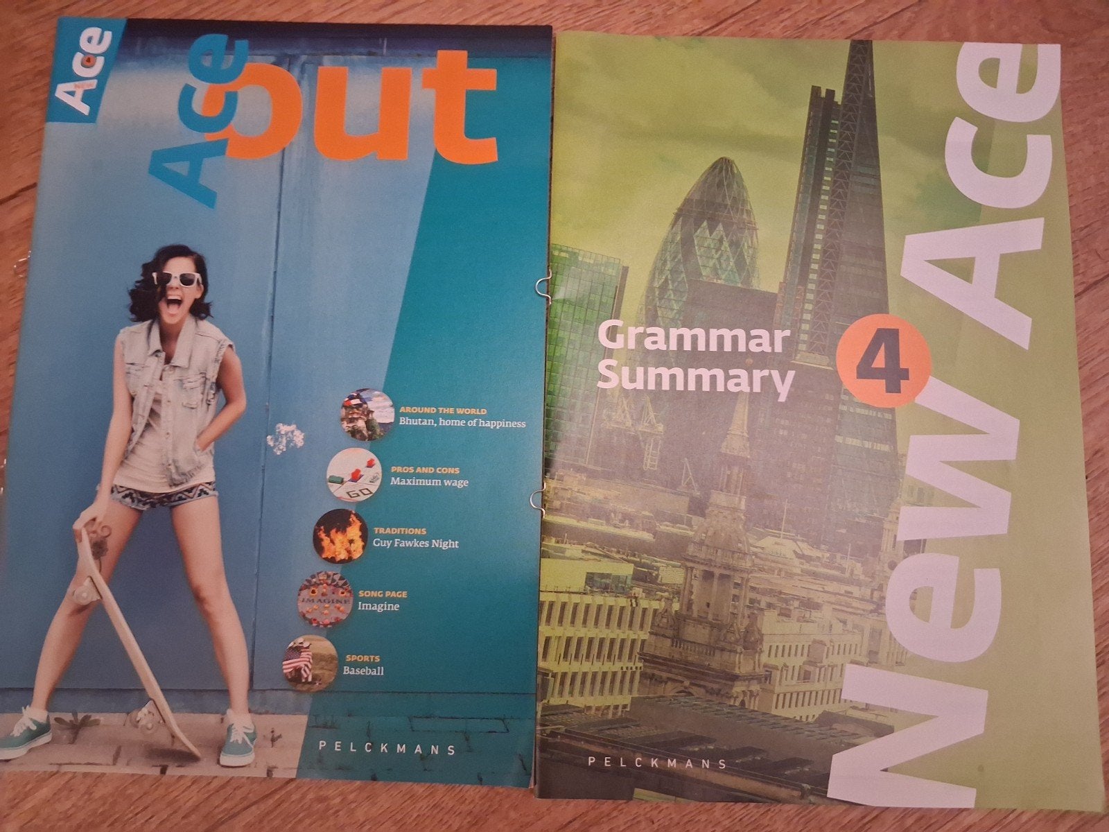 Grammar summary en ace out 4, Boeken, Ophalen of Verzenden