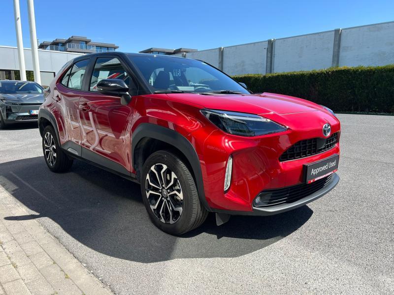 Toyota Yaris Cross 1.5HYB DYNAMIC PLUS + EXECUTIVE PACK BI-T, Auto's, Toyota, Automaat, 1498 cc, Hybride Elektrisch/Benzine, Yaris Cross