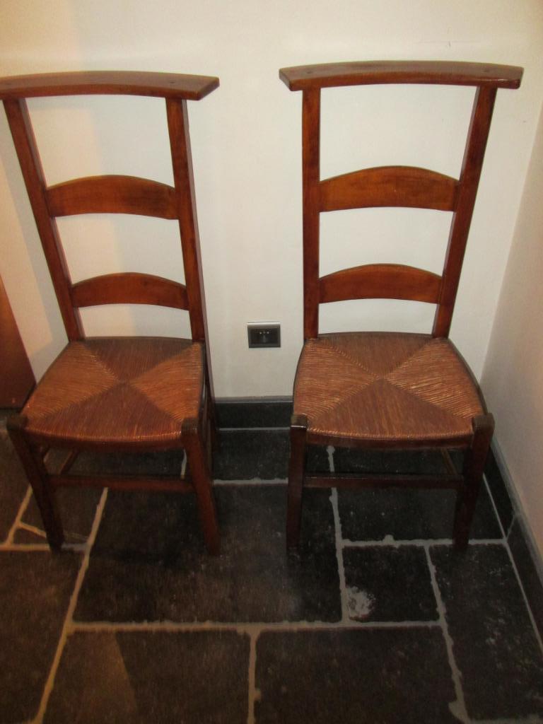 Kerkstoelen, Enlèvement