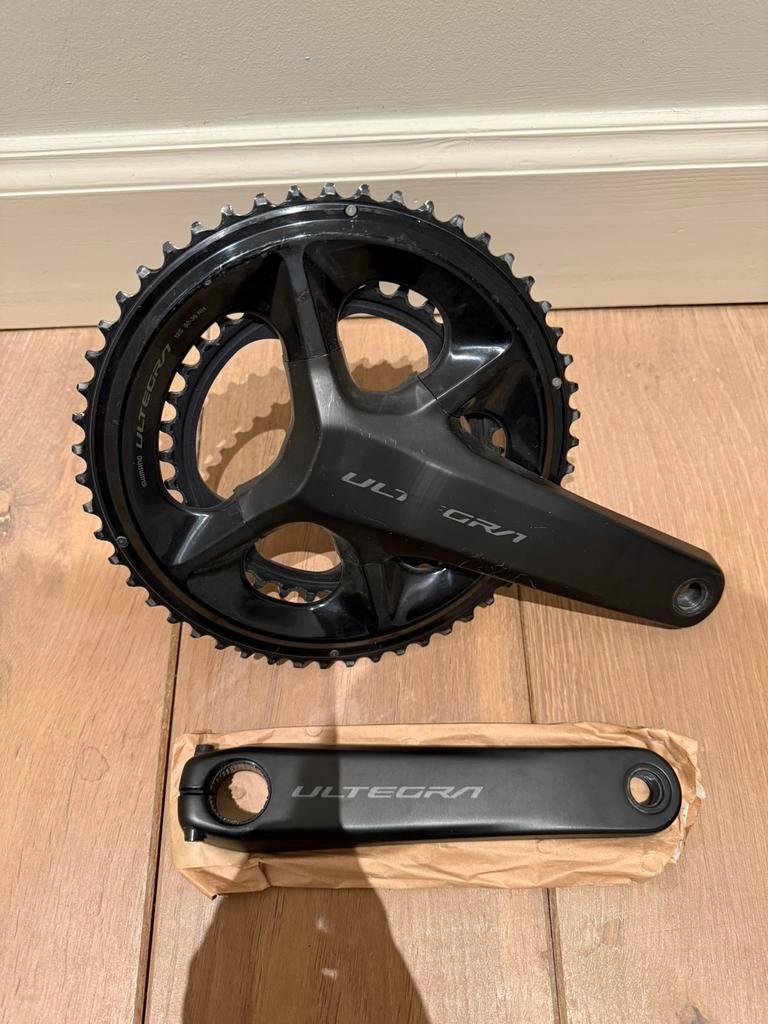 Shimano Ultegra R8100 12-speed Crankstel, Ophalen, Zo goed als nieuw