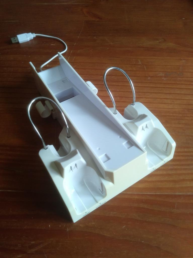 Station de recharge Wii pour 2 manettes à recharger, Enlèvement ou Envoi, 2 joueurs, Aventure et Action, Utilisé