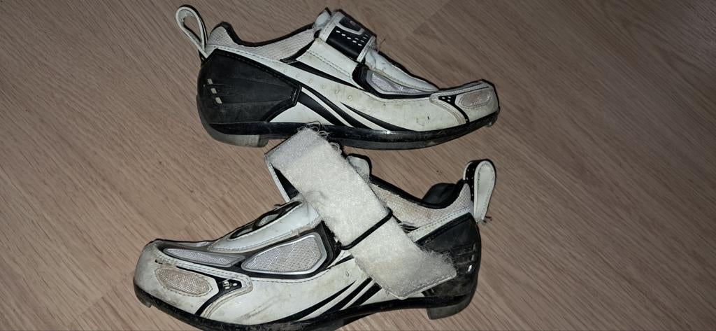 Chaussures de vélo Muddyfox taille 35.5, Enlèvement ou Envoi, Utilisé