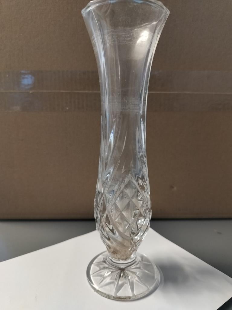 Vase, Enlèvement ou Envoi