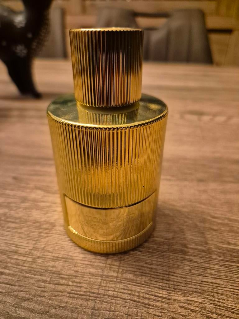 Tom ford costa azzurra parfum, Enlèvement