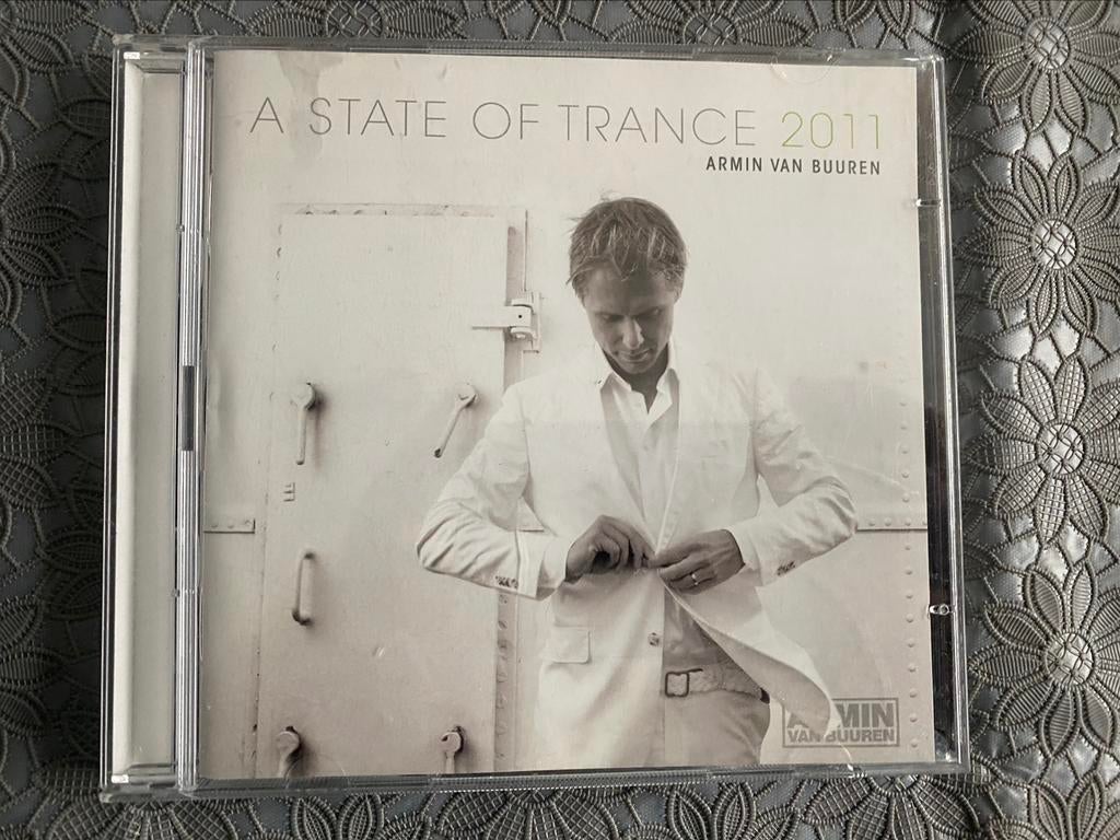 A state of trance 2011 armin van buuren, Ophalen of Verzenden, Zo goed als nieuw, Techno of Trance