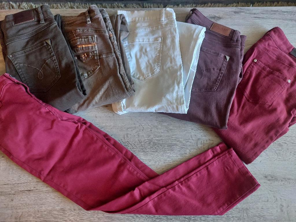6 broeken dames maat medium, Ophalen of Verzenden, Maat 38/40 (M)
