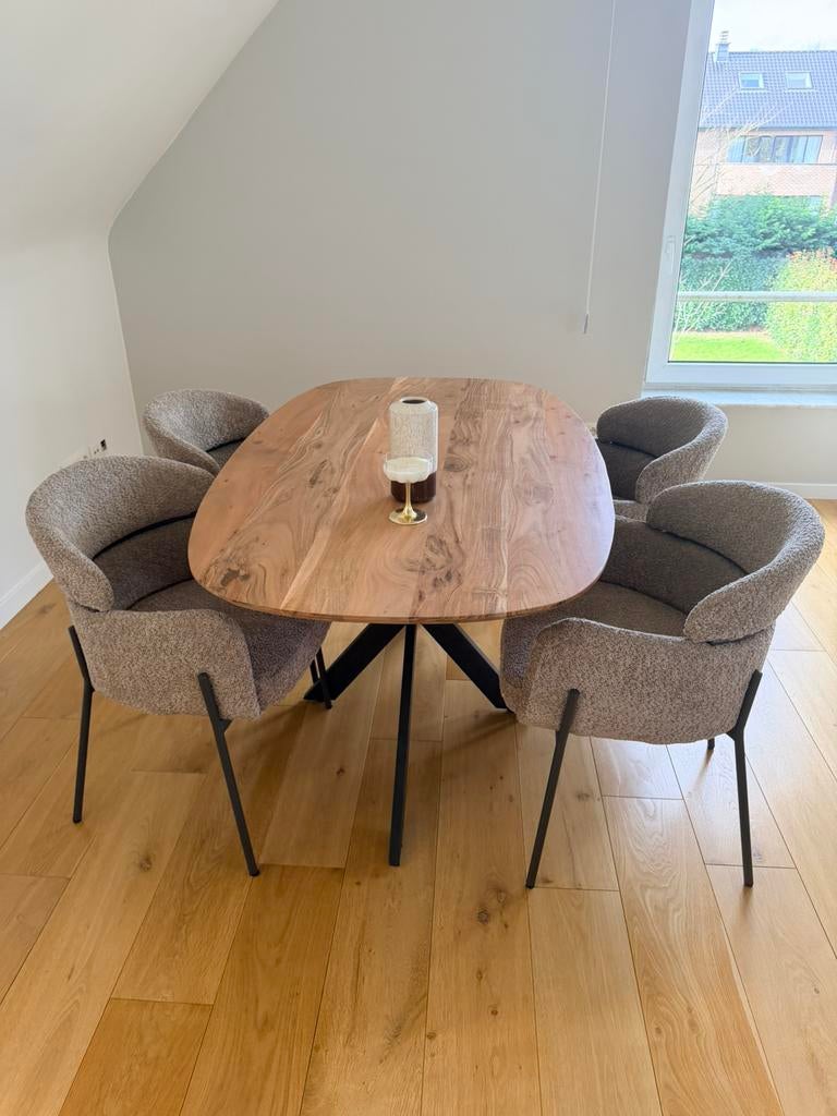 Table à manger ovale en bois d’acacia et chaises, Enlèvement, Comme neuf, Ovale