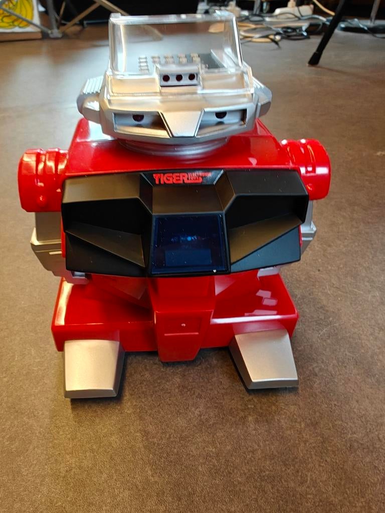 Tiger Micro-Bot The Programmable Robot Tiger Toys 1985, Enlèvement ou Envoi, Neuf