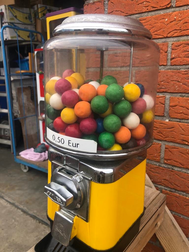 Machine à mâcher ou machine à balles gonflables !, Enlèvement, Utilisé