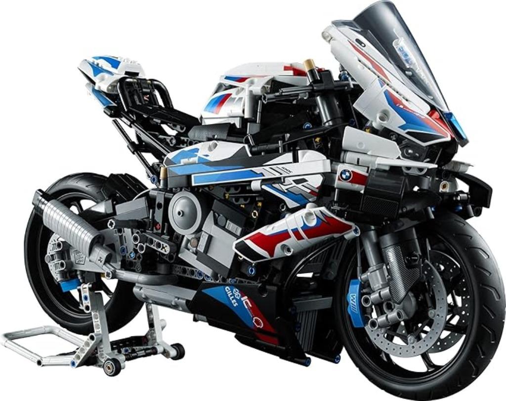 LEGO Technic BMW M 1000 RR LIVRAISON RAPIDE ET GRATUITE, Enfants & Bébés, Jouets | Duplo & Lego, Neuf, Lego, Ensemble complet