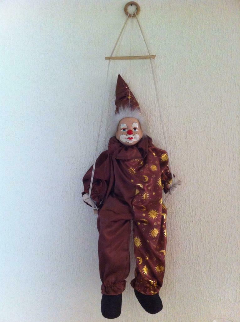 Clown op schommel bruin, Verzamelen, Poppen, Ophalen of Verzenden, Zo goed als nieuw