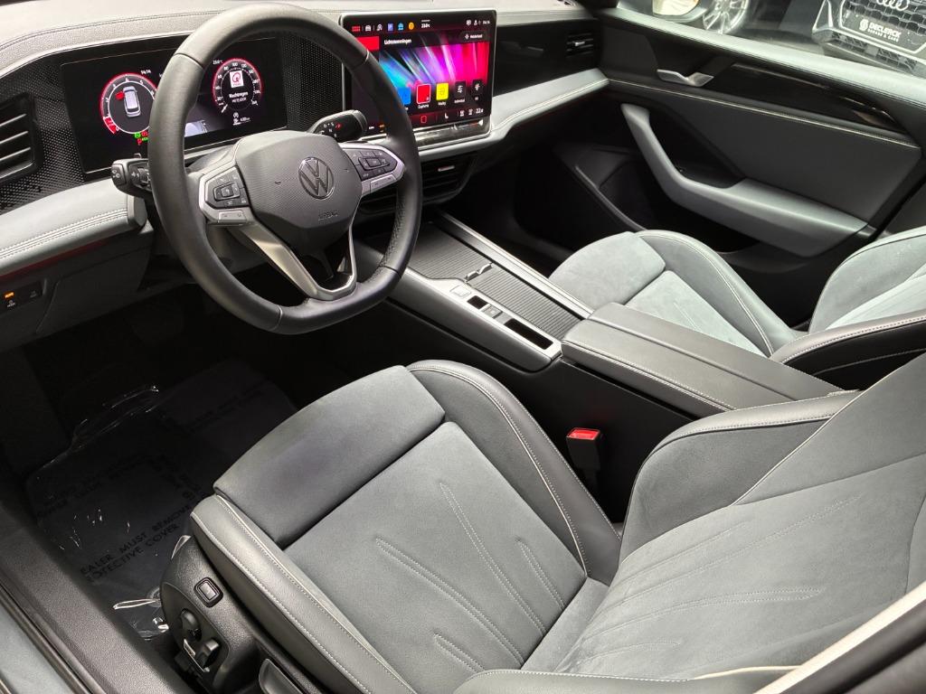 VW PASSAT 1.5 e -Hybrid DSG Business, 1498 cc, 4 cilinders, Alcantara, Hybride Elektrisch/Benzine