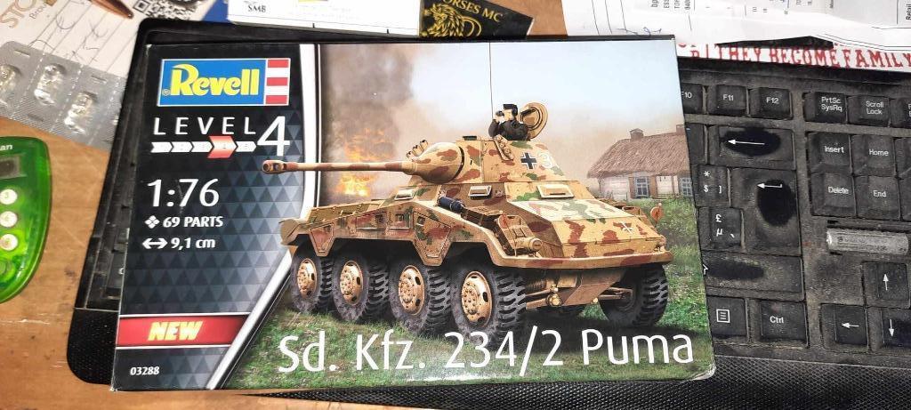 Sd.Kfz. 234/2 Puma Revell (boîte d'allumettes) 1/76, Hobby & Loisirs créatifs, Modélisme | Voitures & Véhicules, Comme neuf, Tank
