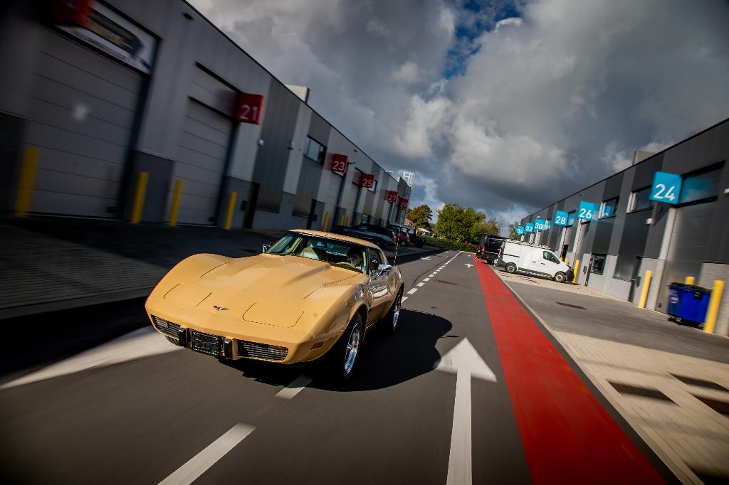 Chevrolet Corvette C3 à boîte manuelle 1977, Autos, Cuir, Achat, Beige, 2 places