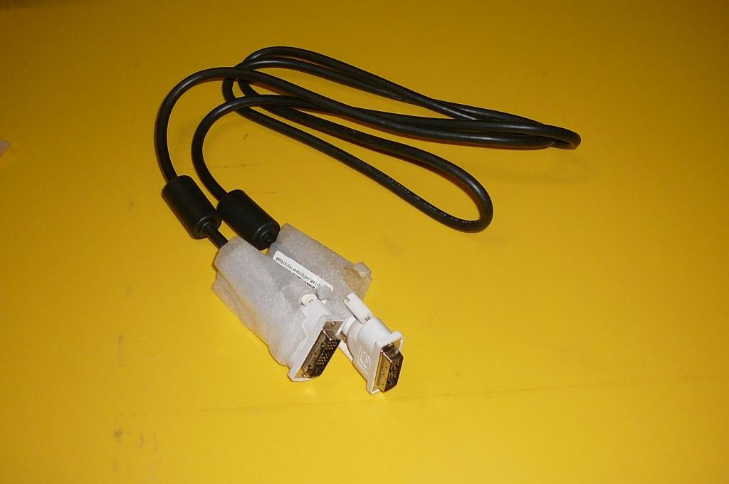 DVI - D  naar DVI - D   kabel    (18 + 1 pin), Computers en Software, Ophalen of Verzenden