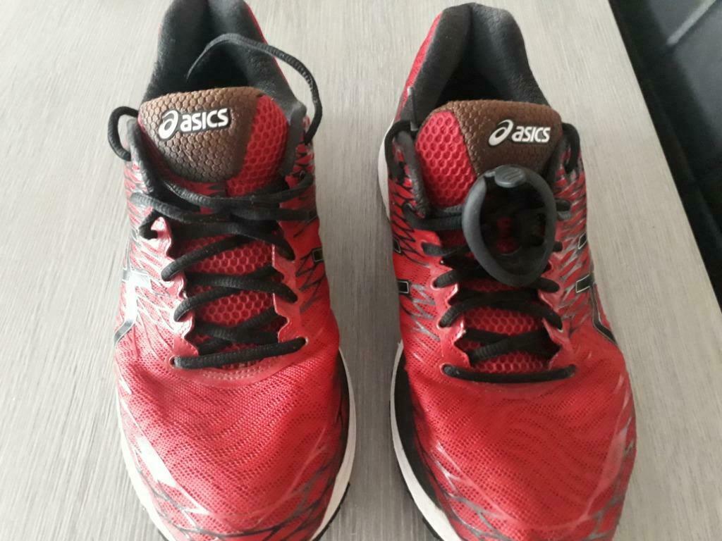 baskets Asics gel Nimbus 18, Rouge, Enlèvement ou Envoi, Chaussures de sports, Porté