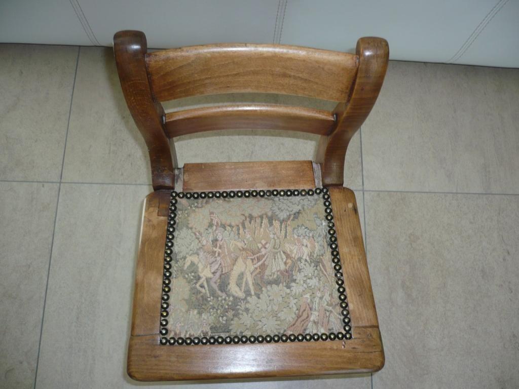 Petite chaise ancienne pour enfant, Enlèvement