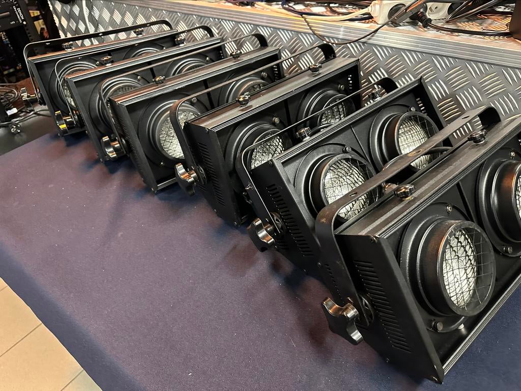 Hq power dmx blinders 2x650w, Ophalen of Verzenden, Zo goed als nieuw