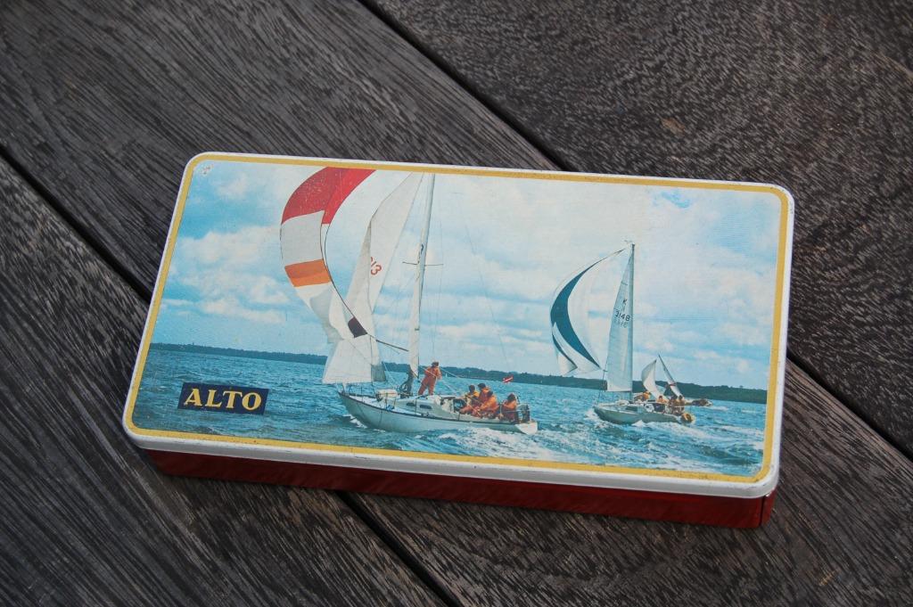 Oud blikken doosje sigaren - Alto, Ophalen of Verzenden, Gebruikt, Tabaksdoos of Verpakking