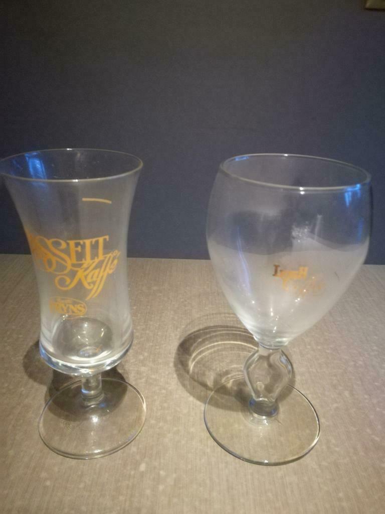 Irish coffee en hasseltse kaffee, Enlèvement ou Envoi, Comme neuf