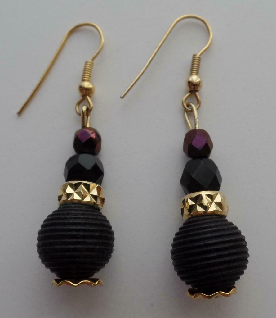 Oorbellen (hangers) zwart/goud - eighties, Bijoux, Sacs & Beauté, Boucles d'oreilles, Enlèvement ou Envoi, Comme neuf, Autres matériaux