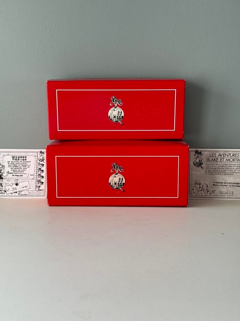 2 boites + 2 certificats - blake & Mortimer - Lucky luke, Enlèvement ou Envoi, Comme neuf
