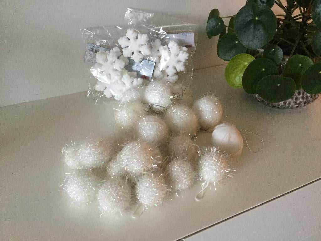 witte kerstversiering, Ophalen, Zo goed als nieuw