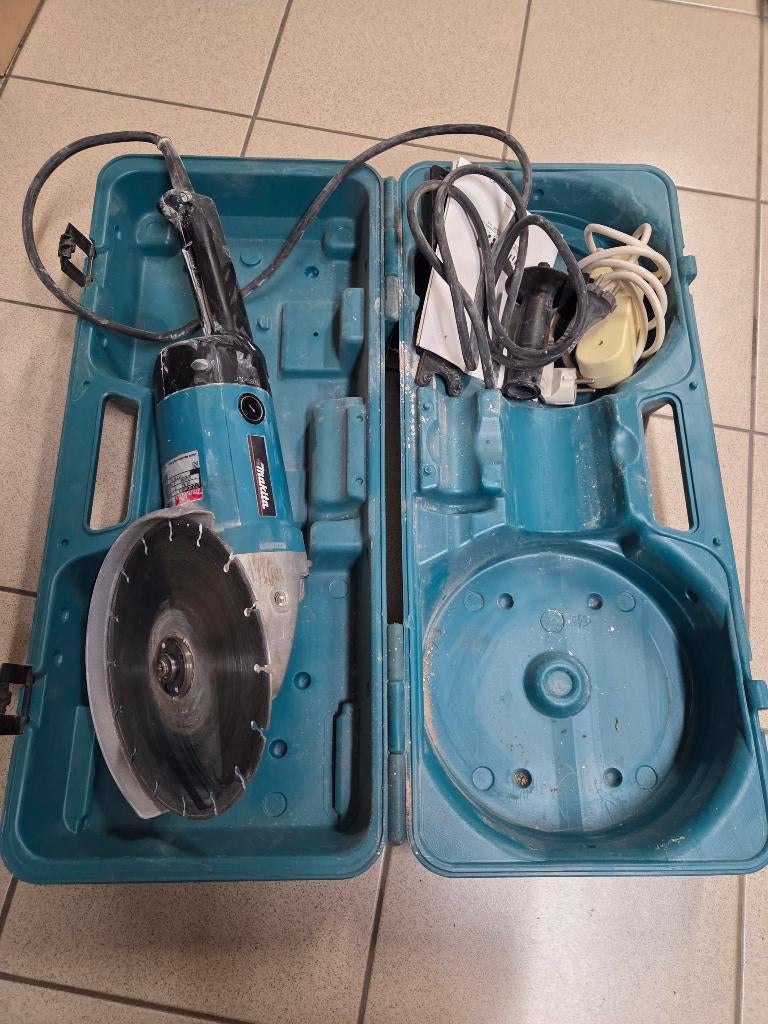 Makita 9049 haakse slijper, Doe-het-zelf en Bouw, Ophalen, Gebruikt, Haakse handslijpmachine