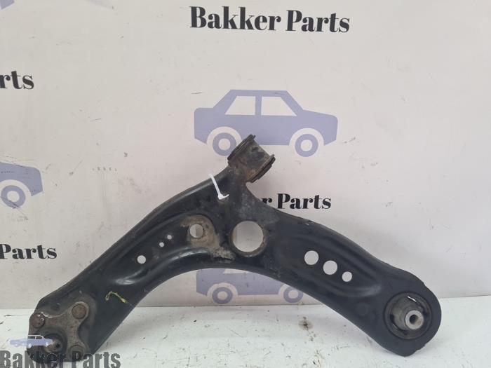 Draagarm links-voor van een Volkswagen Golf, Gebruikt, -, Volkswagen, -