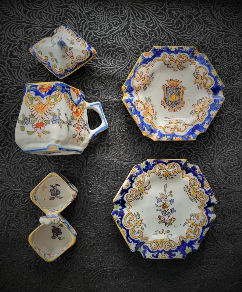 4 faïences anciennes en Rouen, Enlèvement ou Envoi