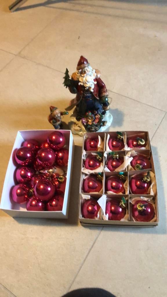 Kerstballen, Ophalen, Zo goed als nieuw