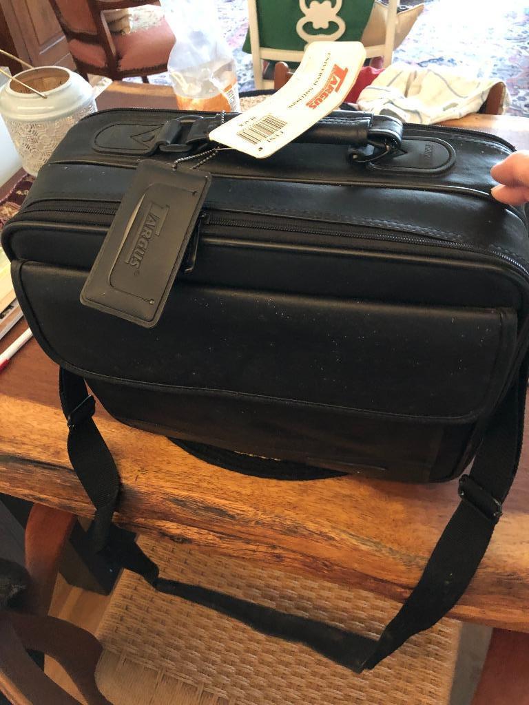 aktentas, Handtassen en Accessoires, Koffers, Ophalen, Hard kunststof, Minder dan 50 cm, Zo goed als nieuw