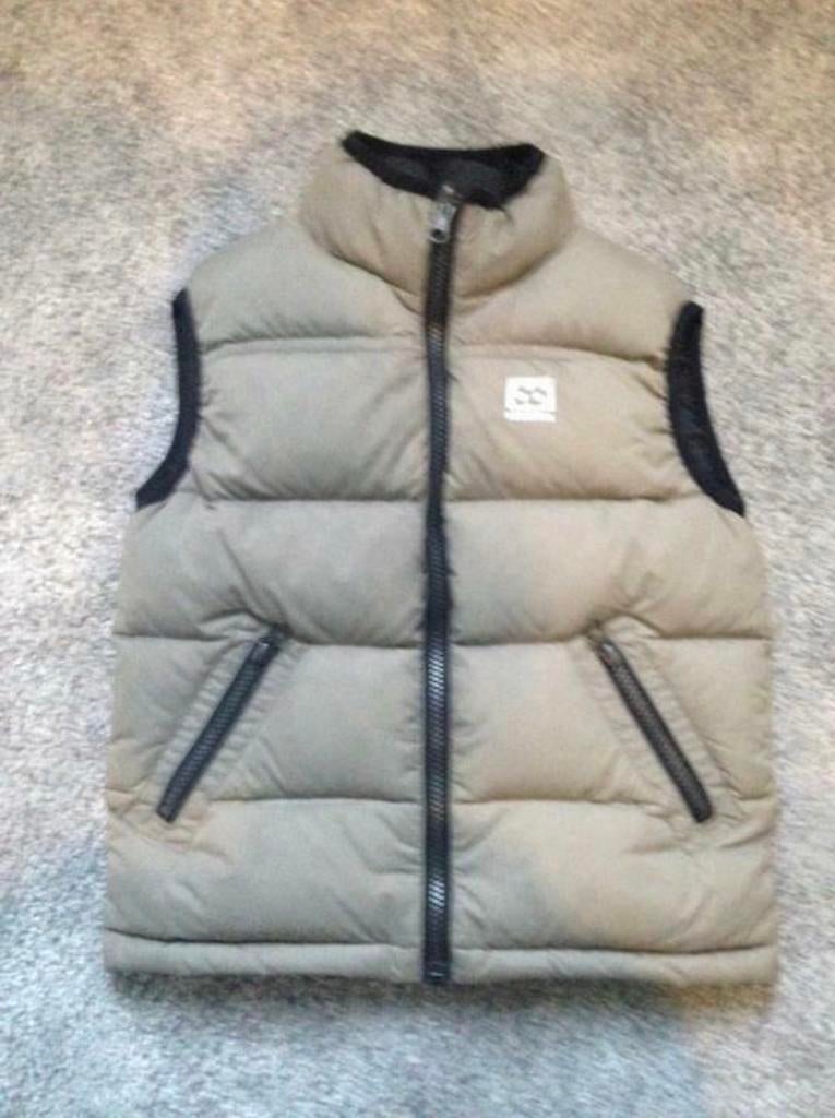 Gilet en duvet 66th North, 4 ans, Enlèvement, Comme neuf