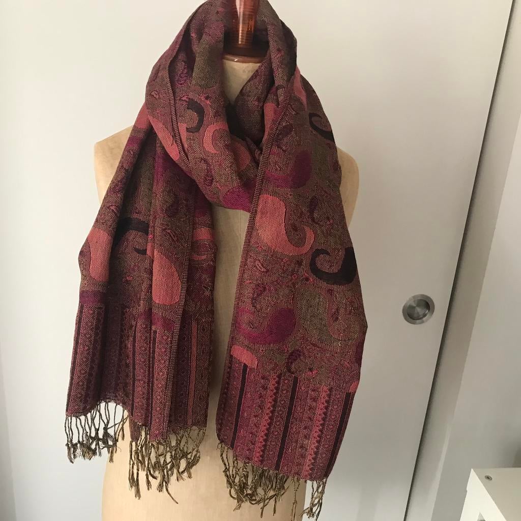 Prachtige grote sjaal in warme kleuren, Kleding | Dames, Ophalen of Verzenden, Zo goed als nieuw, Sjaal