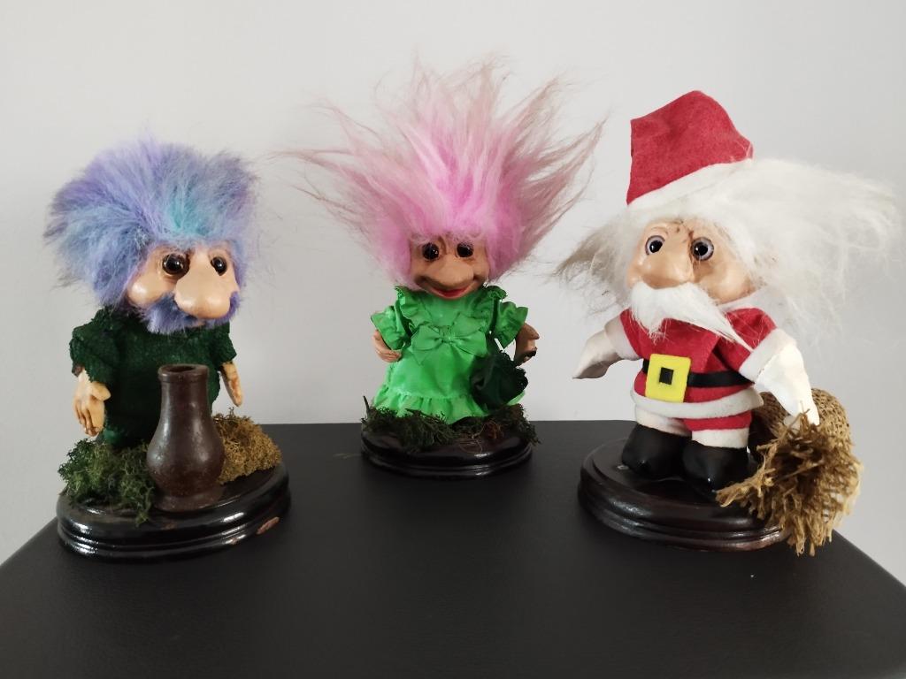 3 Trollen op houten voet, Verzamelen, Ophalen of Verzenden, Gebruikt