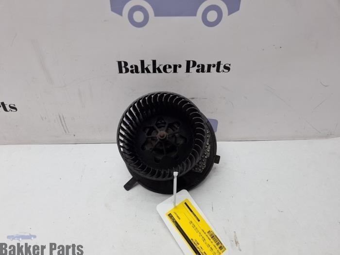 Kachel Ventilatiemotor van een Volkswagen Tiguan, Auto-onderdelen, Overige Auto-onderdelen, Volkswagen, Gebruikt, 3 maanden garantie