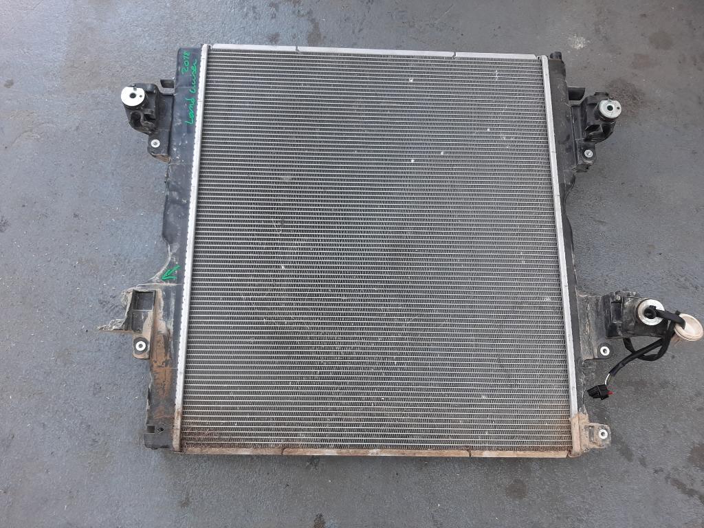 2 radiateurs TOYOTA LAND CRUISER 2018 radiateur eau, Enlèvement, Avant, Toyota