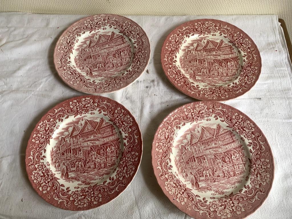 (127) 4 borden Royal Tudor Ware (25cm), Ophalen