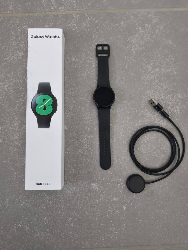 Samsung galaxy watch 4, Handtassen en Accessoires, Smartwatches, Ophalen, GPS