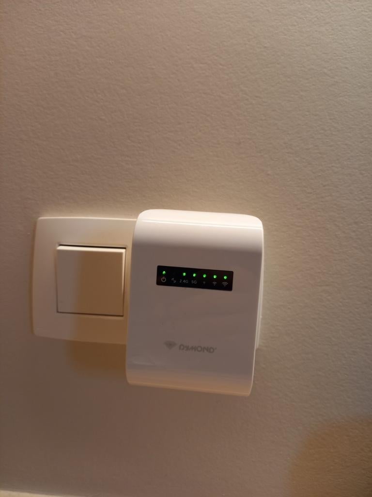 Wifi repeater Diamond, Computers en Software, Ophalen of Verzenden