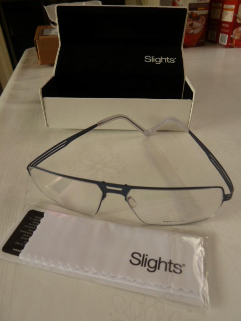 Nieuw Slights Bril Montuur Titanium(Heren) NP € 425 NU€ 225, Ophalen of Verzenden, Nieuw, Bril, Overige merken
