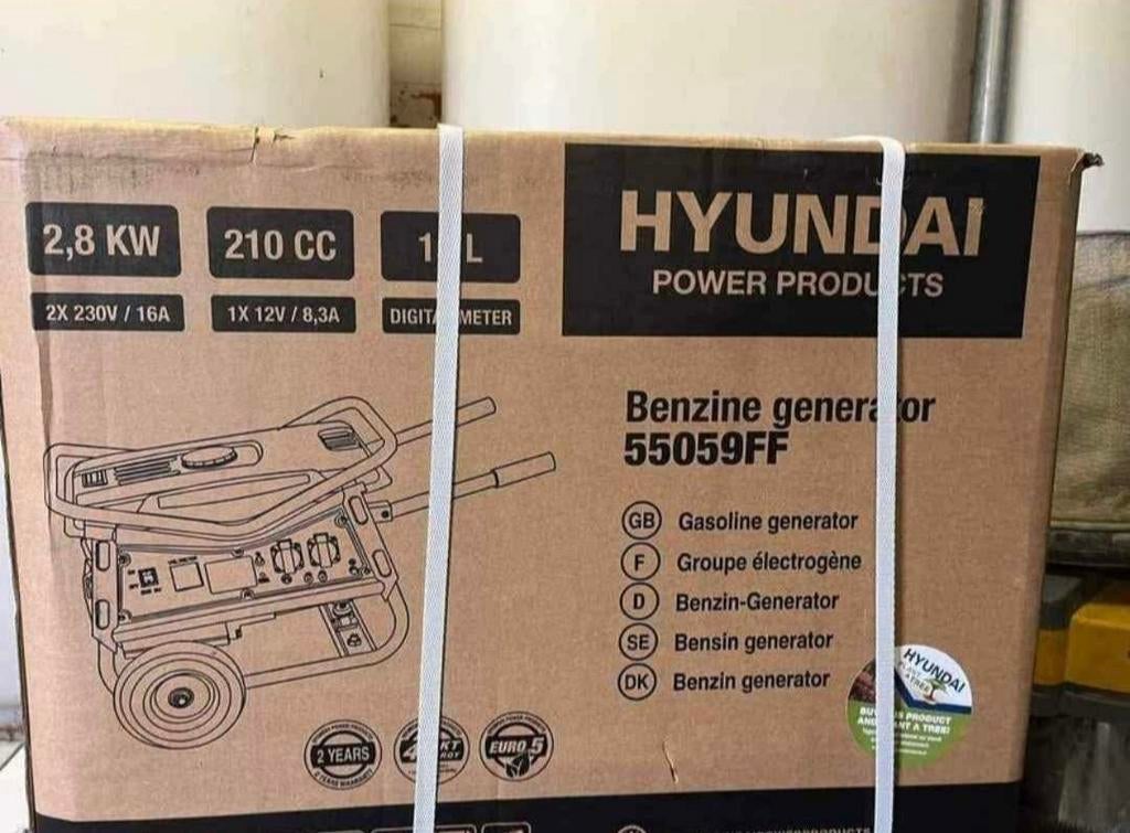 Hyundai generator benzine  / NIEUW + factuur 5j garantie, Doe-het-zelf en Bouw, Ophalen of Verzenden, Nieuw, Benzine