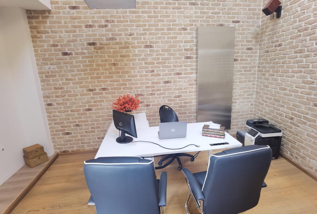 150 Tables en stock - table de reunion coworking bureau, Maison & Meubles, Enlèvement