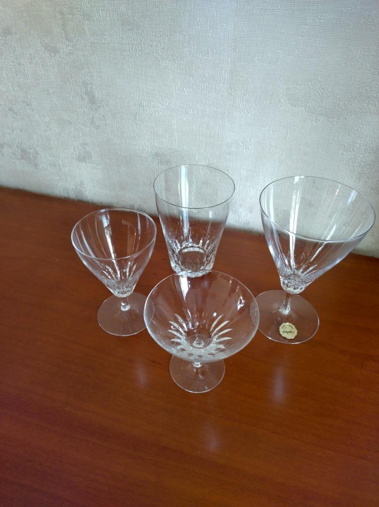Service de 43 verres cristal Helios, Antiquités & Art, Antiquités | Verre & Cristal, Enlèvement