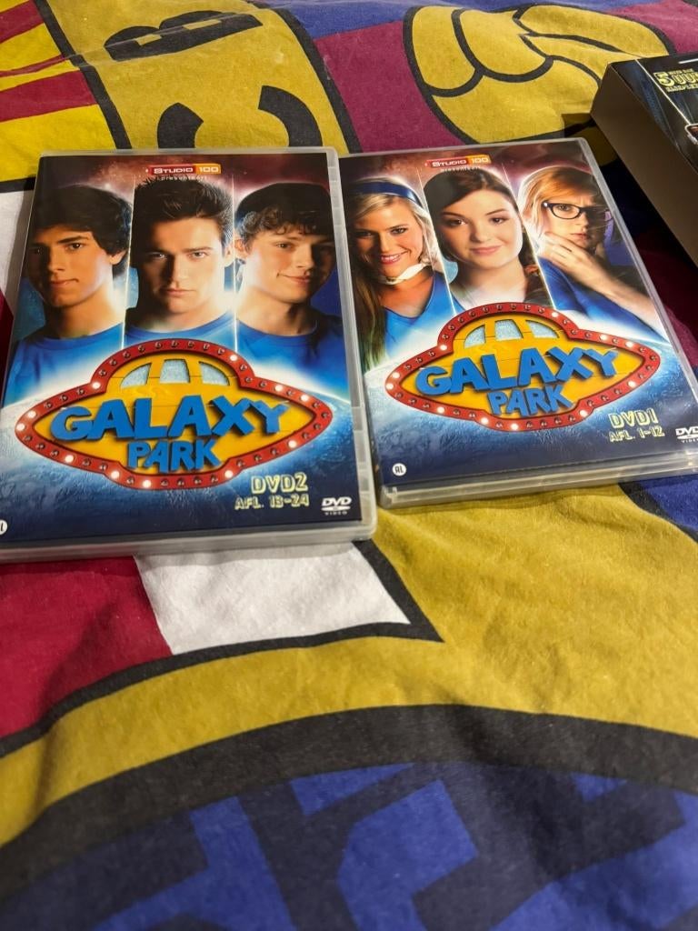 dvdbox set galaxy park seizoen 1 dvd deel 1 en deel 2, Cd's en Dvd's, Alle leeftijden, Ophalen of Verzenden, Nieuw in verpakking